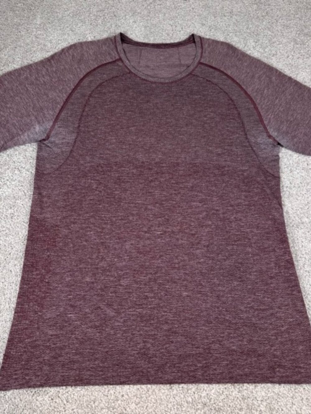 Lululemon Metal Vent Tech Shirt Mens L Maroon Gym Training Performance